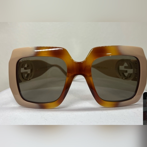 GUCCI Sunglasses GG1022S - NEW CONDITION - Picture 1 of 7